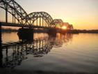 [metal-bridge.jpg]