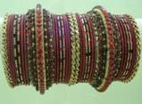 http://fashionlearn.com/wp-content/uploads/2012/09/cute-indian-bangles-designs-in-every-color-3.jpg