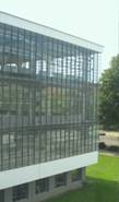 353px-Bauhaus-Dessau_Atelier